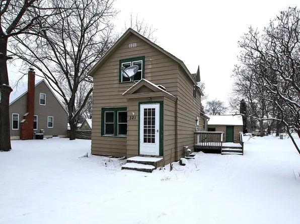 321 E Pacific St, Litchfield, MN 55355