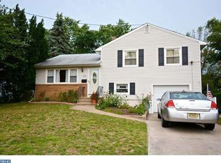 513 Greenwood Ave, Riverside, NJ 08075