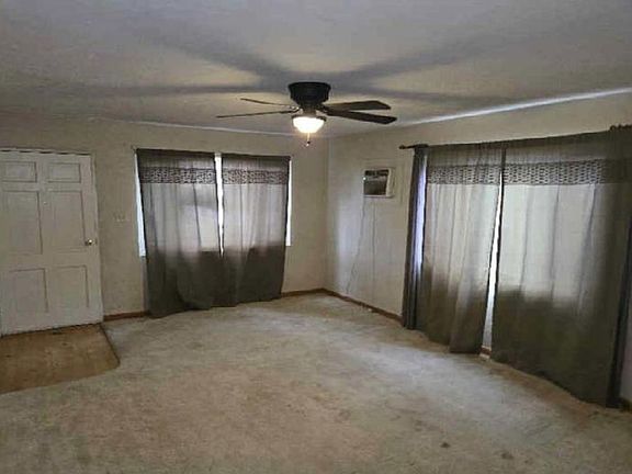 Additional Living Room