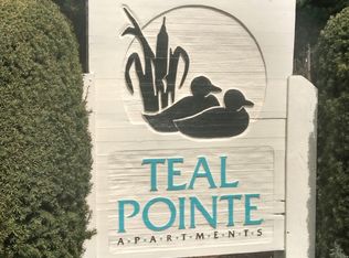 10405 NE 9th Ave APT C10, Vancouver, WA 98685