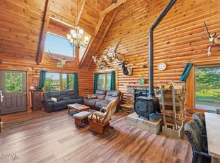 2950 McKenzie Rd, Parsons, TN 38363