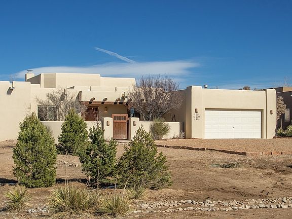 4th image of 3405 Calle Viejo