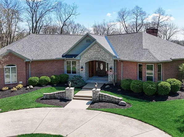 7379 Southpointe Dr, Cincinnati, OH 45233