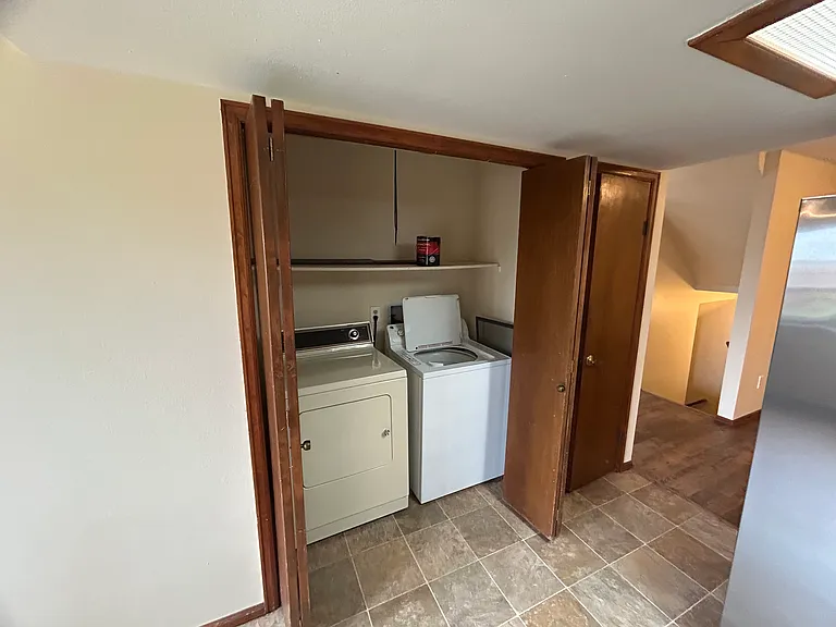 1224 Parker Dr — Photo 10
