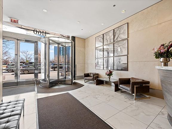 2nd image of 1160 S Michigan Ave APT 906