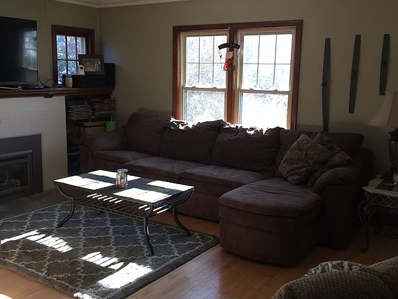 3rd image of 1008 Broadway Ave