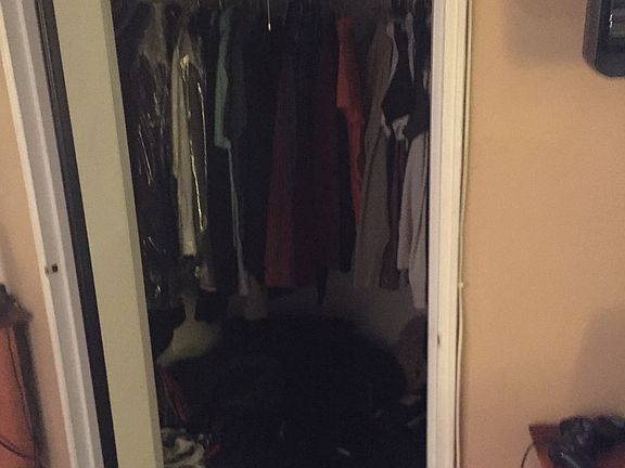 5th image of 5505 Woodside Ave APT 412