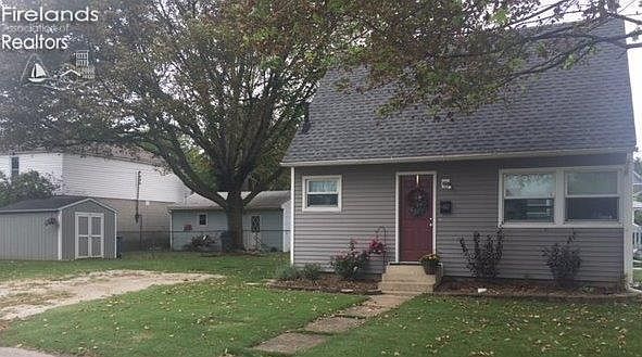 1st image of 602 Rockwell St