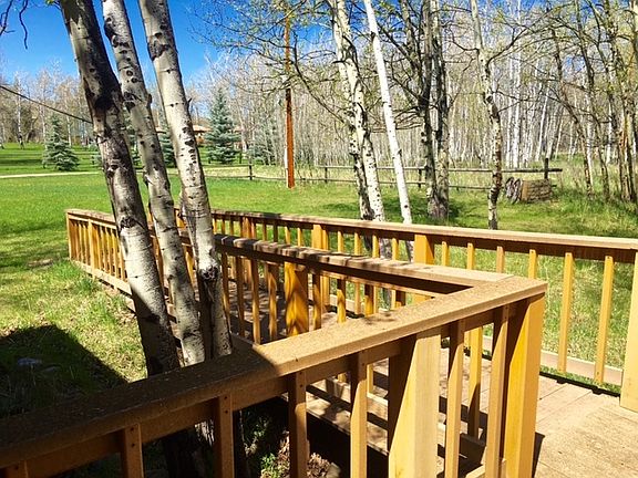 5th image of 33 Turkey Creek Dr