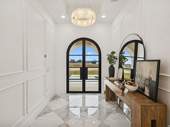 3rd image of 191 Hidden Ranch