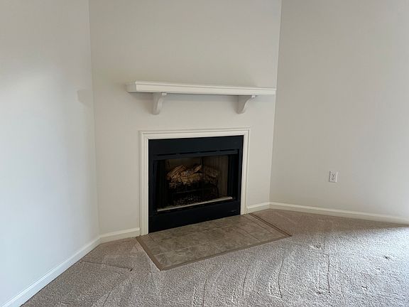 4th image of 987 Oakwood Ave #987