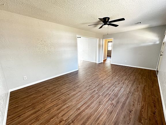 4th image of 1308 NW Euclid Ave #1