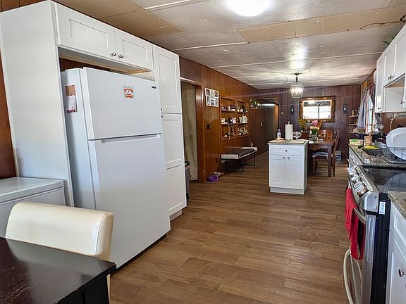 5th image of 7101 Jeanne Ave