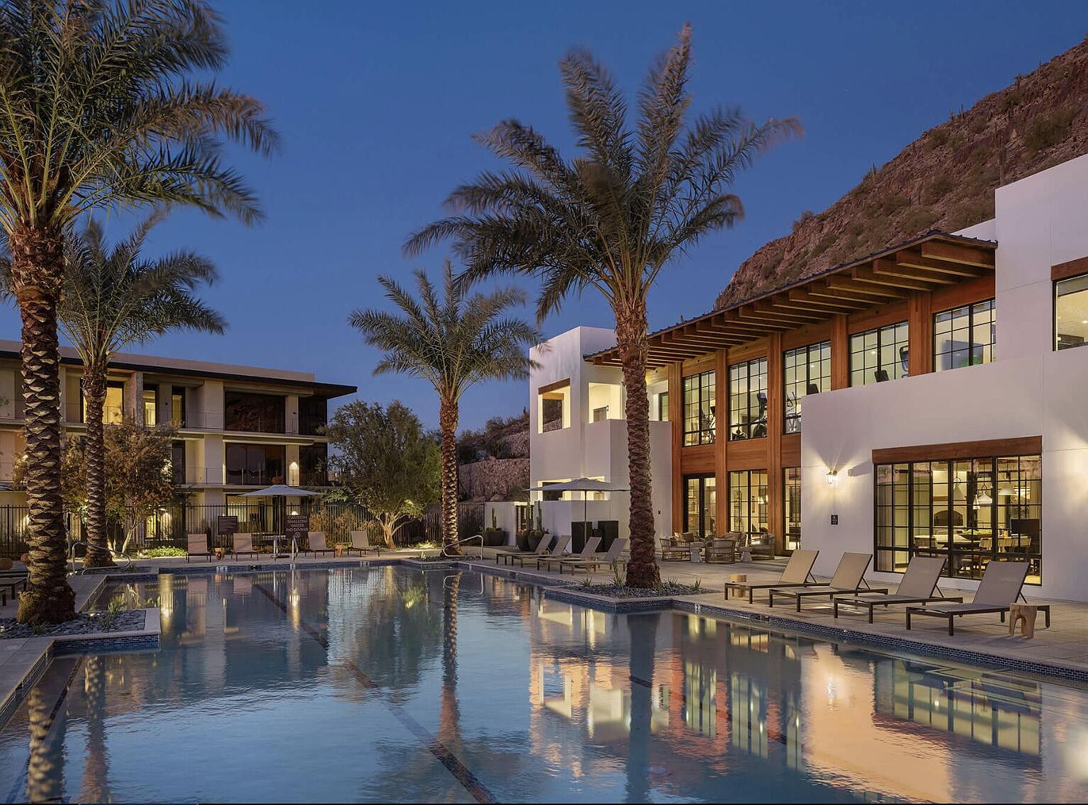 5050 N CAMELBACK RIDGE Drive #1304 — The Phoenician Resort