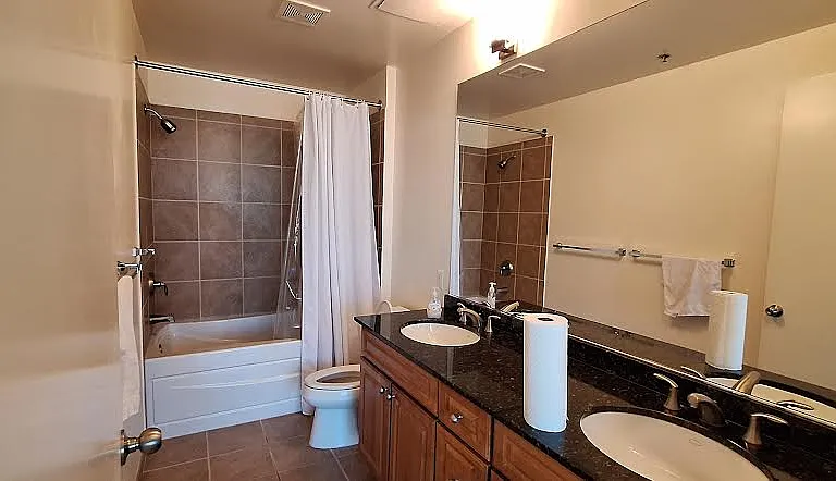3670 Woodward Ave #409 — Photo 7
