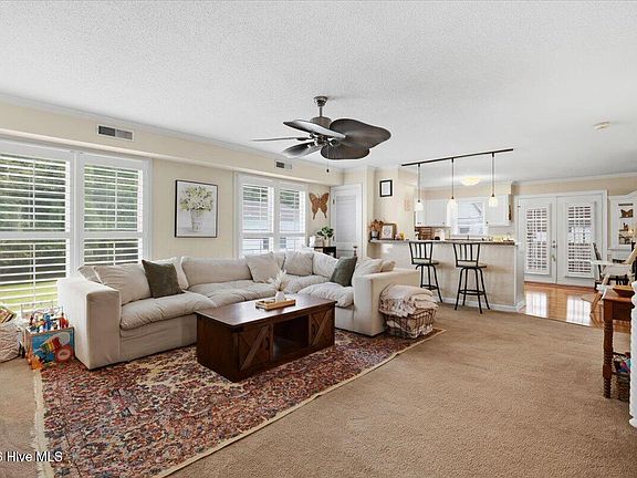 5th image of 3102 Cashwell Drive #11