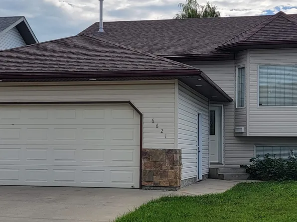 6621 97th St, Grande Prairie, AB T8W 2W1