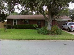 15800 Belmont Dr, Biloxi, MS 39532