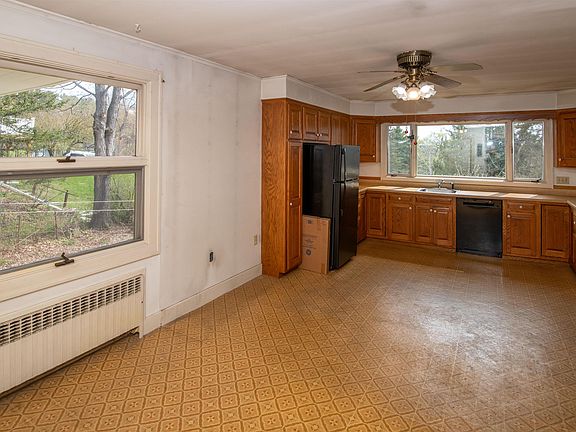 5th image of 341 Tremont Street