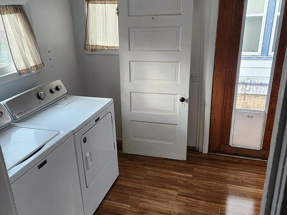 2nd image of 410 S 2nd St