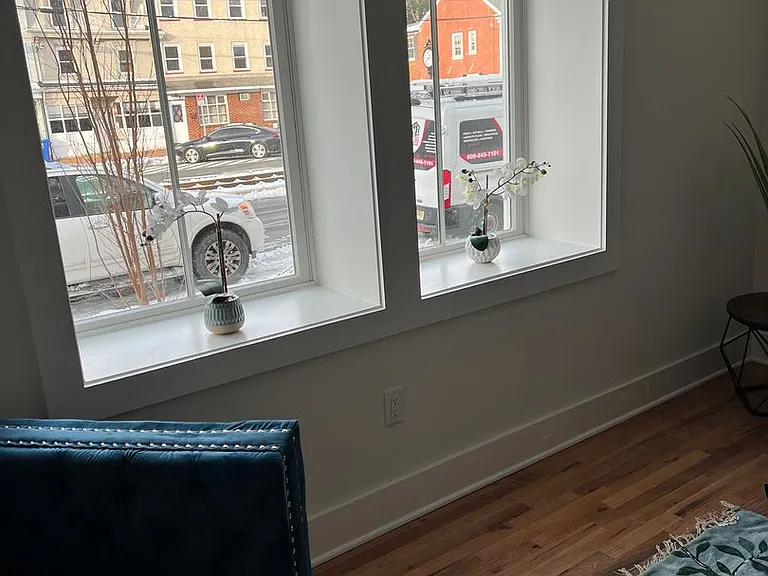 106 E Broad St — Photo 27