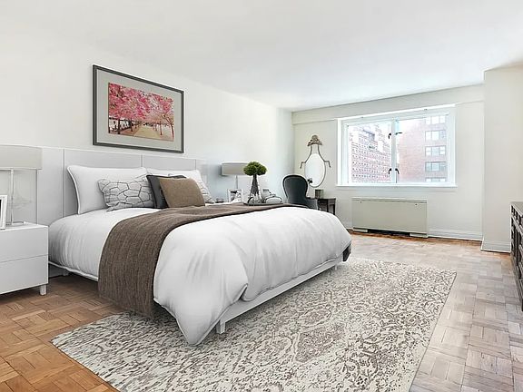 5th image of 200 E 71st St APT 16E