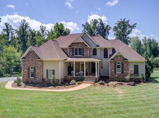 254 Periwinkle Rd, Moneta, VA 24121
