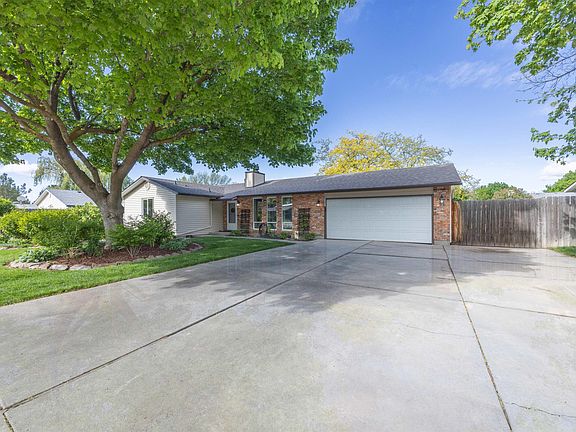 2nd image of 3497 E Whitman Dr