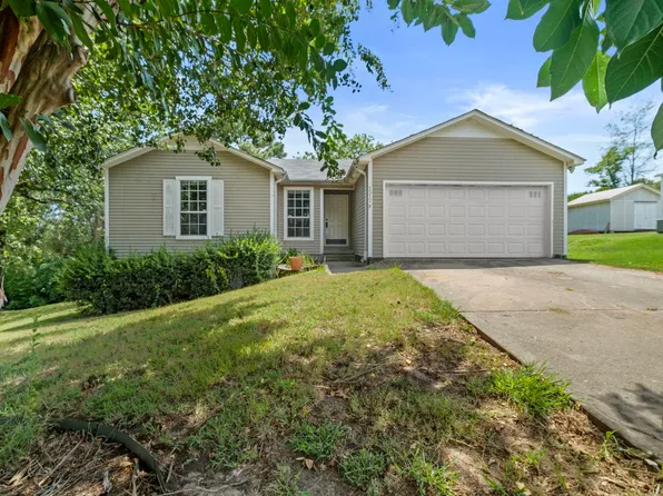1312 Cody Pl, N Little Rock, AR 72118