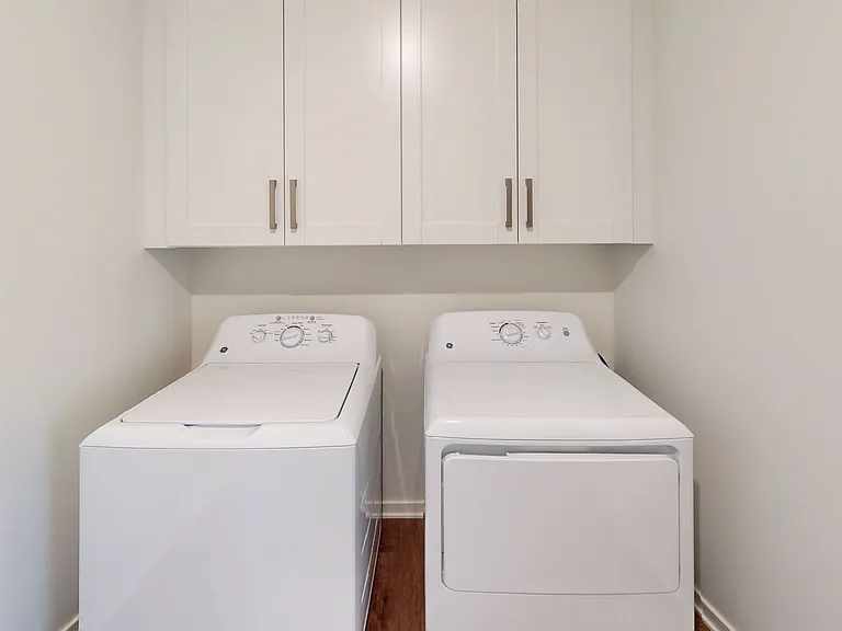River Birch Apartment Homes — Photo 64