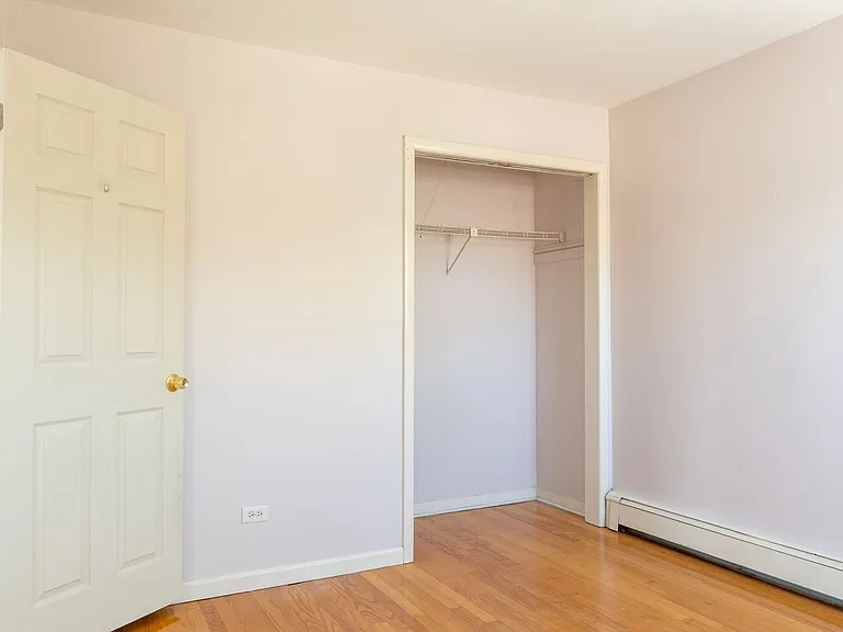 16W780 57th Ct — Photo 10