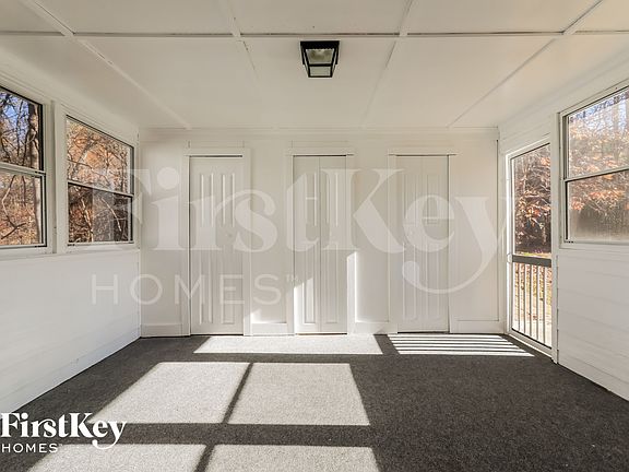 4th image of 1175 Grace Dr