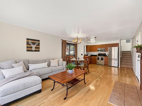 5th image of 11517 Snowpeak Way Unit 607