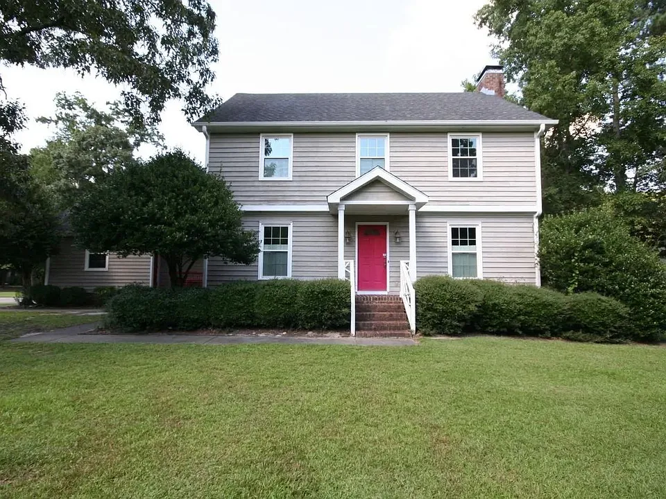 504 Tramway Dr