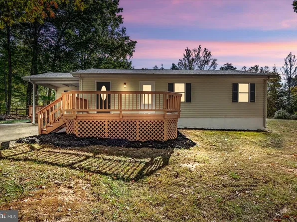 5619 Courtneys Corner Rd, Sumerduck, VA 22742
