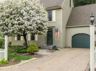 20 Lamplight Dr #29, Atkinson, NH 03811