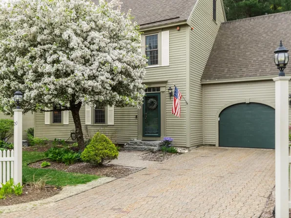20 Lamplight Drive #29, Atkinson, NH 03811