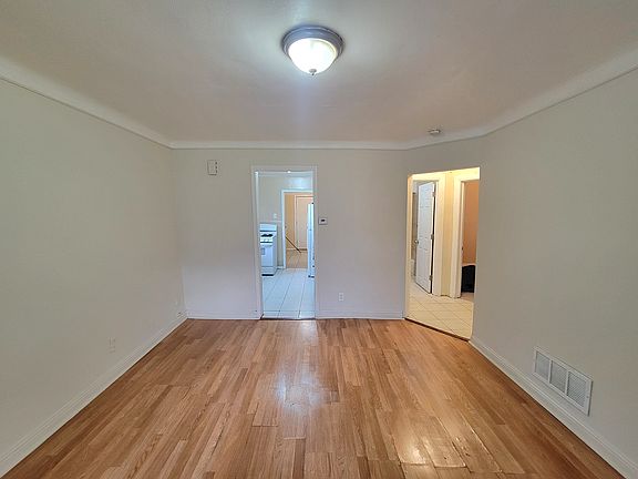 4th image of 7248 Hupp Ave