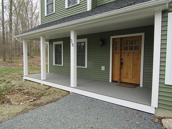 4th image of 35 Maple Grove Estates