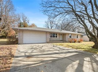 1660 N Stephens Ave, Fayetteville, AR 72703