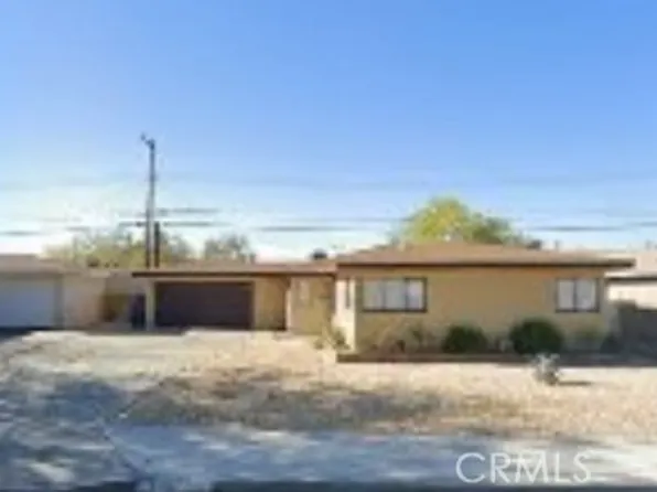1108 W Avenue J8, Lancaster, CA 93534