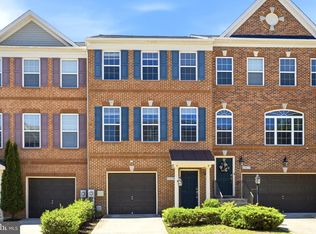 11479 Stockport Pl, White Plains, MD 20695