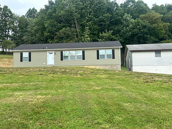 3rd image of 237 Brushy Meadow Cres