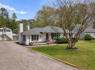 12409 Buckingham St, Chester, VA 23831