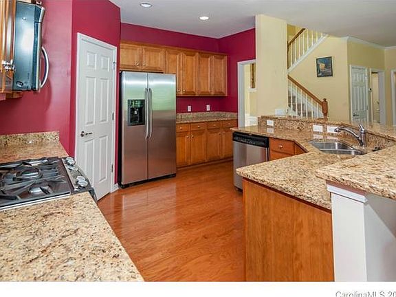 5th image of 10290 Scotland Ave