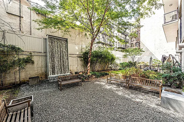 Rented by Douglas Elliman | media 7