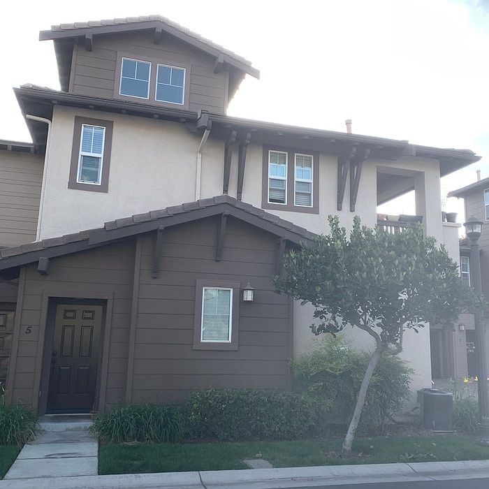 1st image of 25031 Quince Hill St Unit 5
