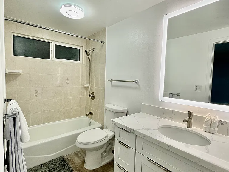 1522A Enos Ln #3B — Photo 8