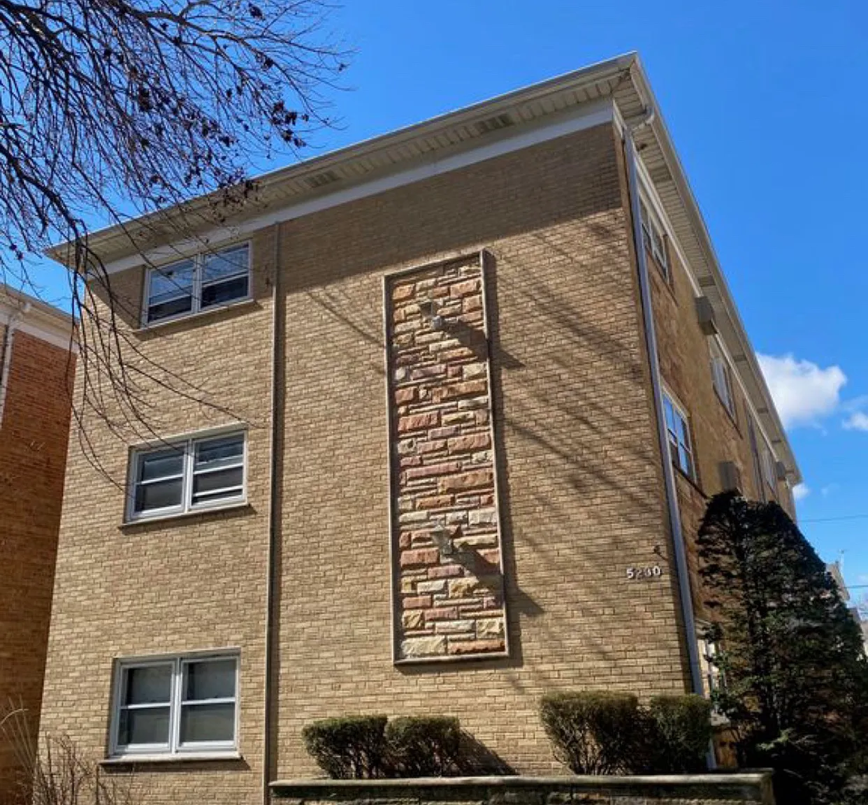 1 bed, 900 sqft, $1,400 — Photo 1