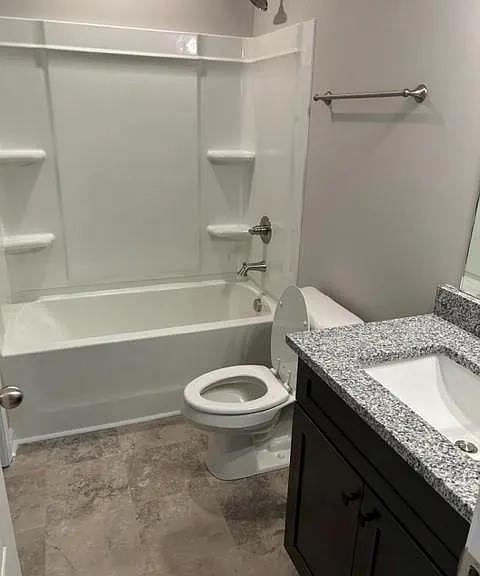 1215 Cottonwood Dr — Photo 4